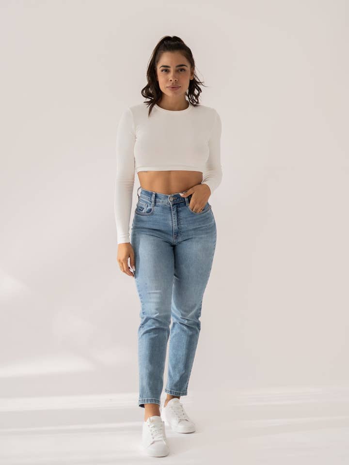 MOM HIGH RISE - LIGHT BLUE para venta al por mayor de Matcha Jeans