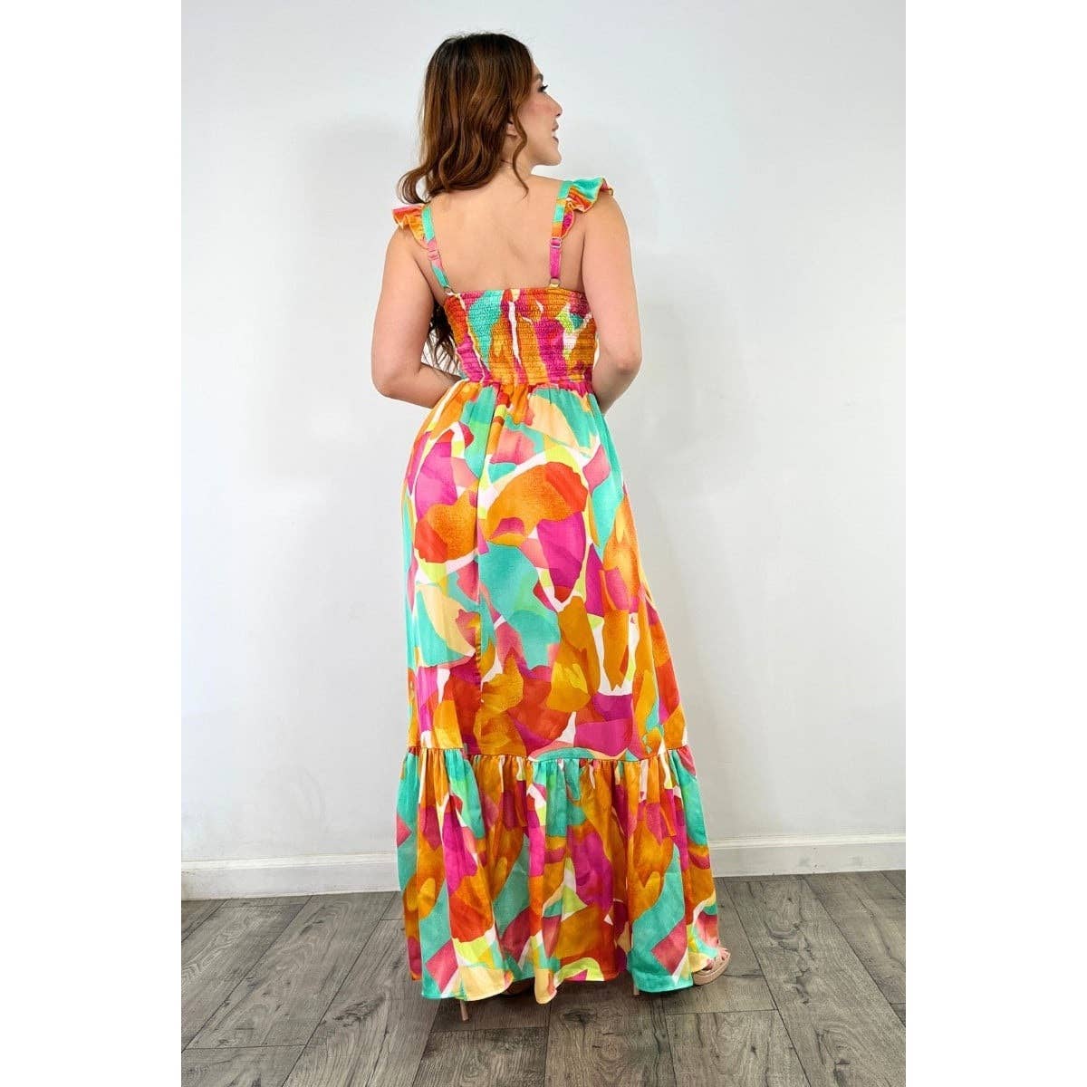 Esmeray Clothing - Wholesale Dress - Women's - Smocked Back Print Maxi Dress with Adjustable Straps4