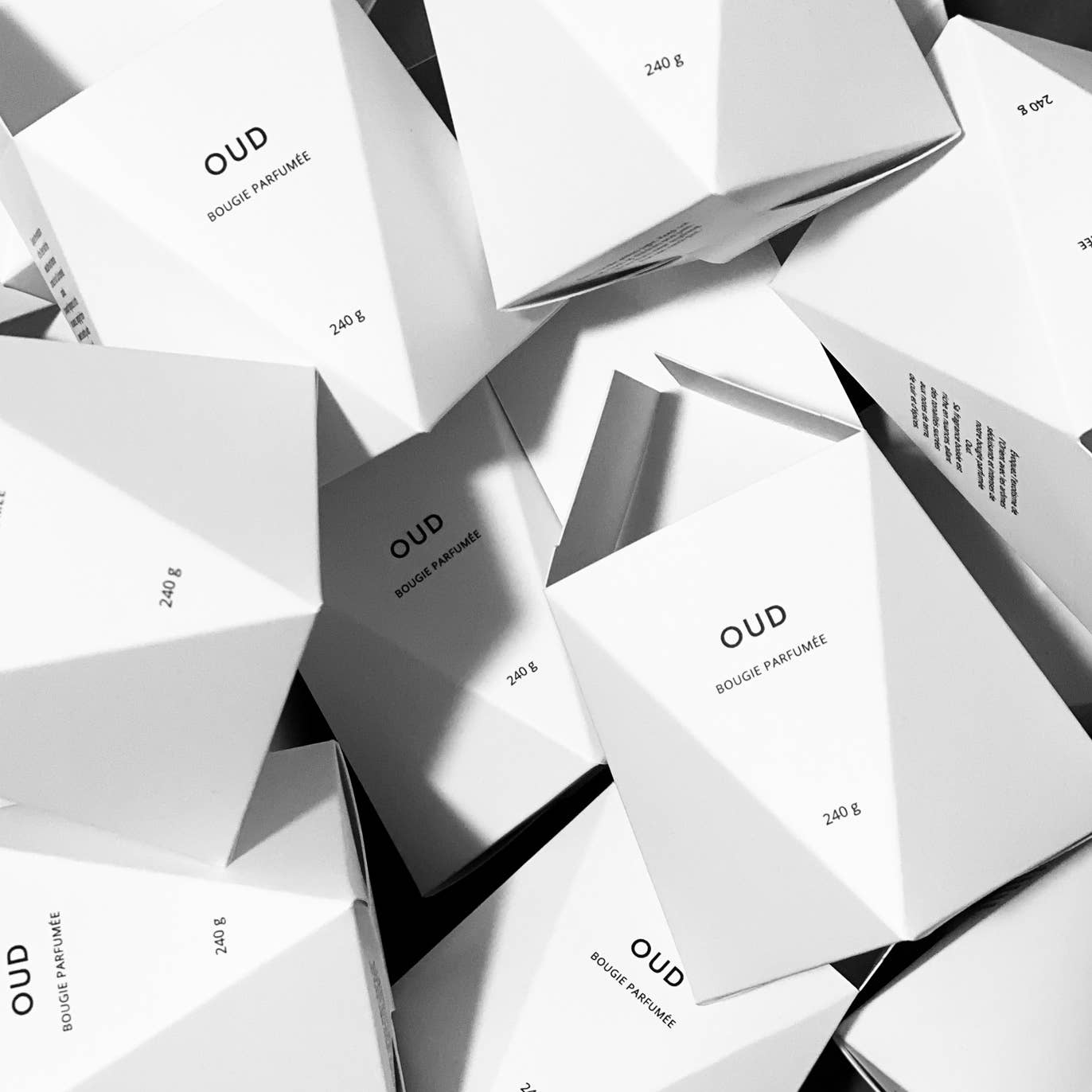 Les Citadines (No duties | USMCA compliant) – Engroshandel Glaslys – OUD | 8 oz, i æske | Håndlavet luksus sojalys3