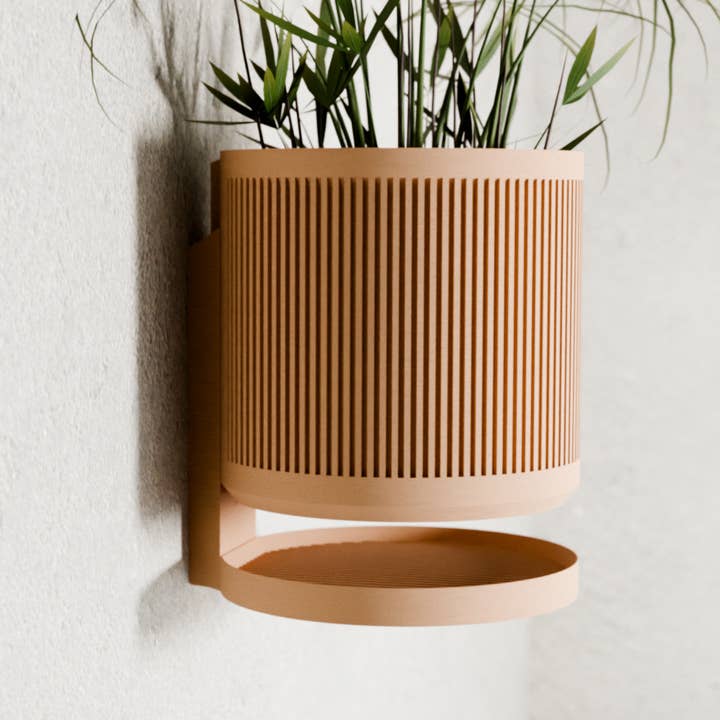 Modernized Pottery - Wholesale Wall Planter - Hanging STREAM Wall Planter