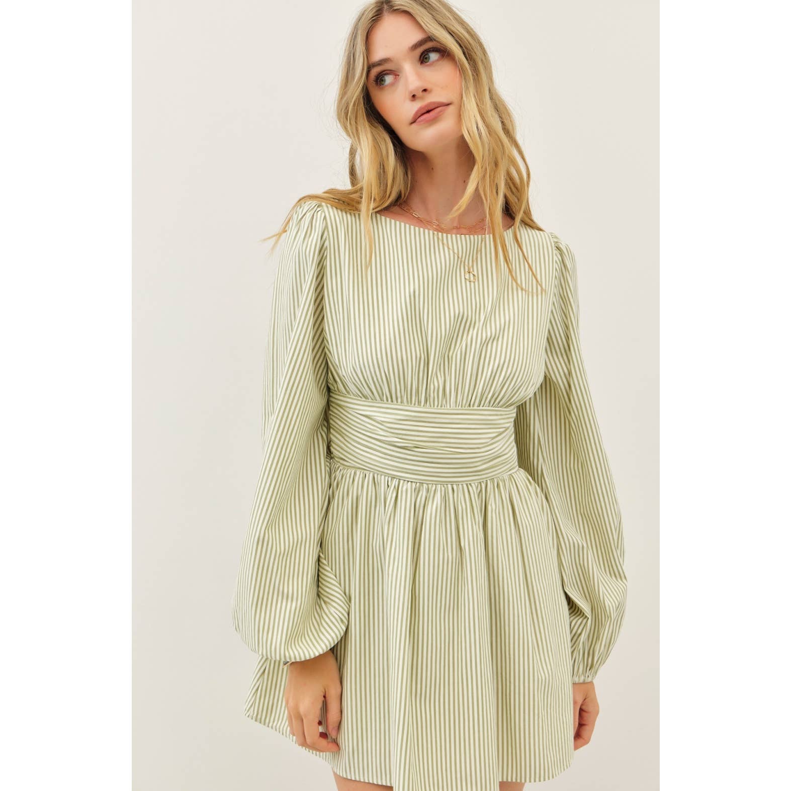 idem ditto - Vente Robe – femme - Mini-robe rayée charme avec dos ouvert dramatique et nœud oversize14