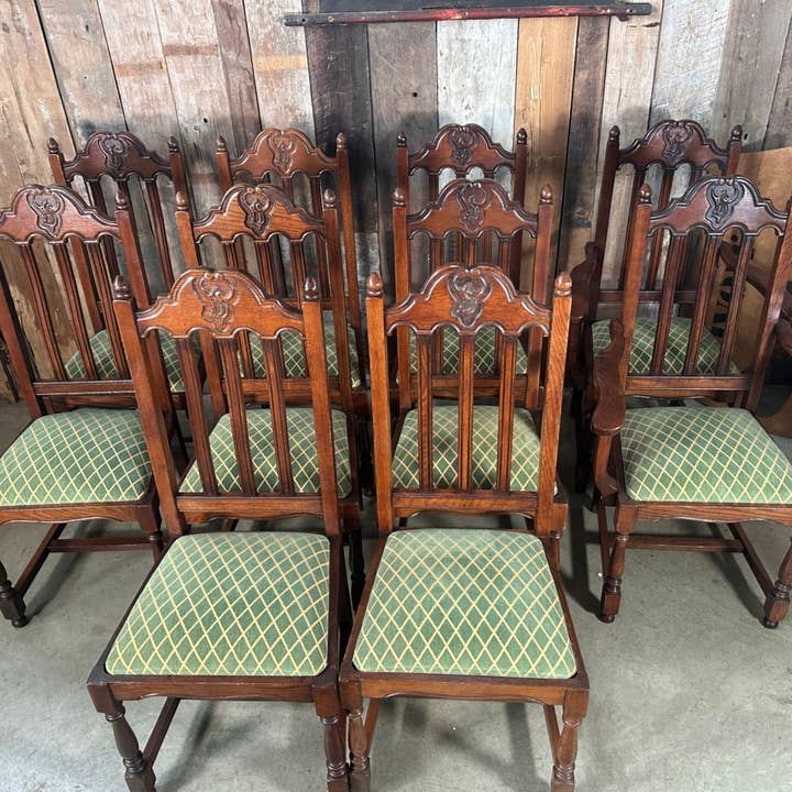 Conjunto Vintage de Dez Cadeiras de Jantar Inglesas em Carvalho por atacado de belvoir
