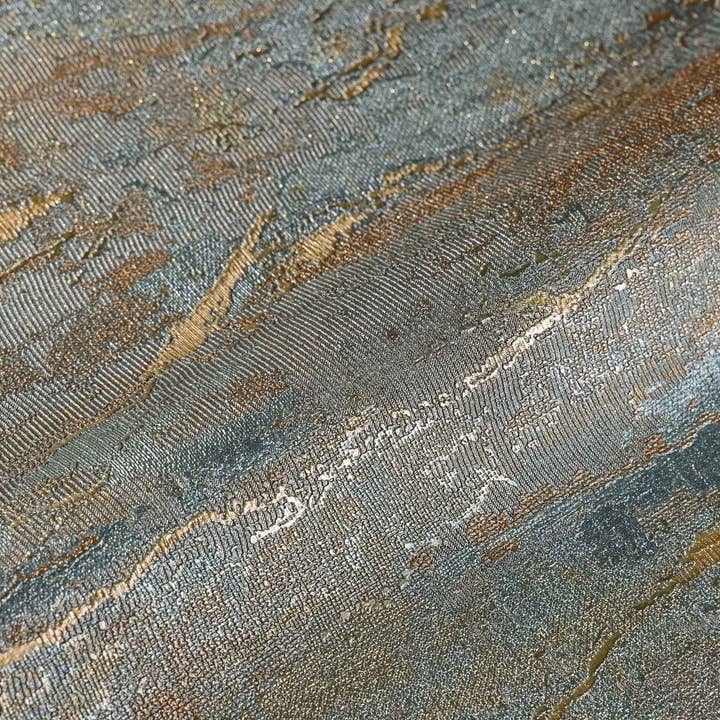 Walloro Luxury Embossed Wallpaper - Wholesale Wallpaper - Modern Embossed Green Gold Sparkling Wallpaper, Home Wall Decor, Aesthetic Wallpaper, Textured Wallcovering Non-Adhesive and Non-Peel2