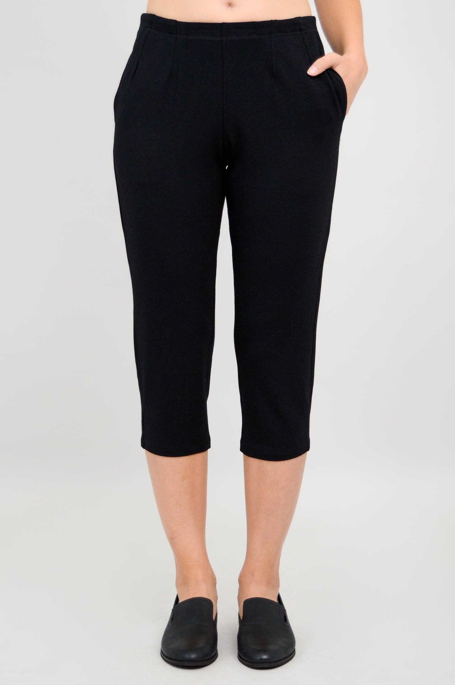 Blue Sky Clothing Co LLC - Wholesale Pants - Women's - Susan Capri, Black, Bamboo1