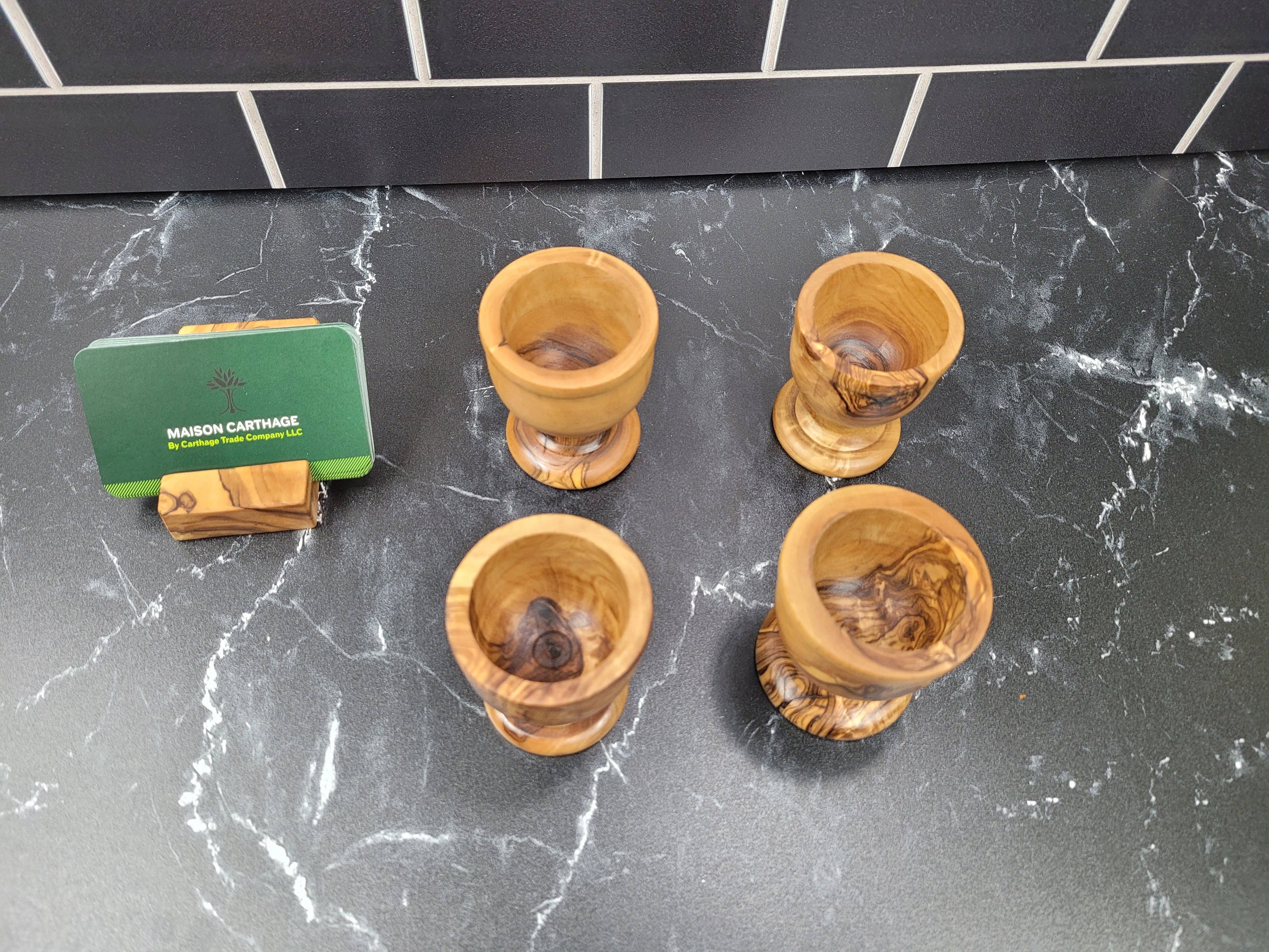 Maison Carthage – wholesale Äggkopp/-hållare – Olive Wood ägg Cup | Trä ägghållare | Uppsättning av 23
