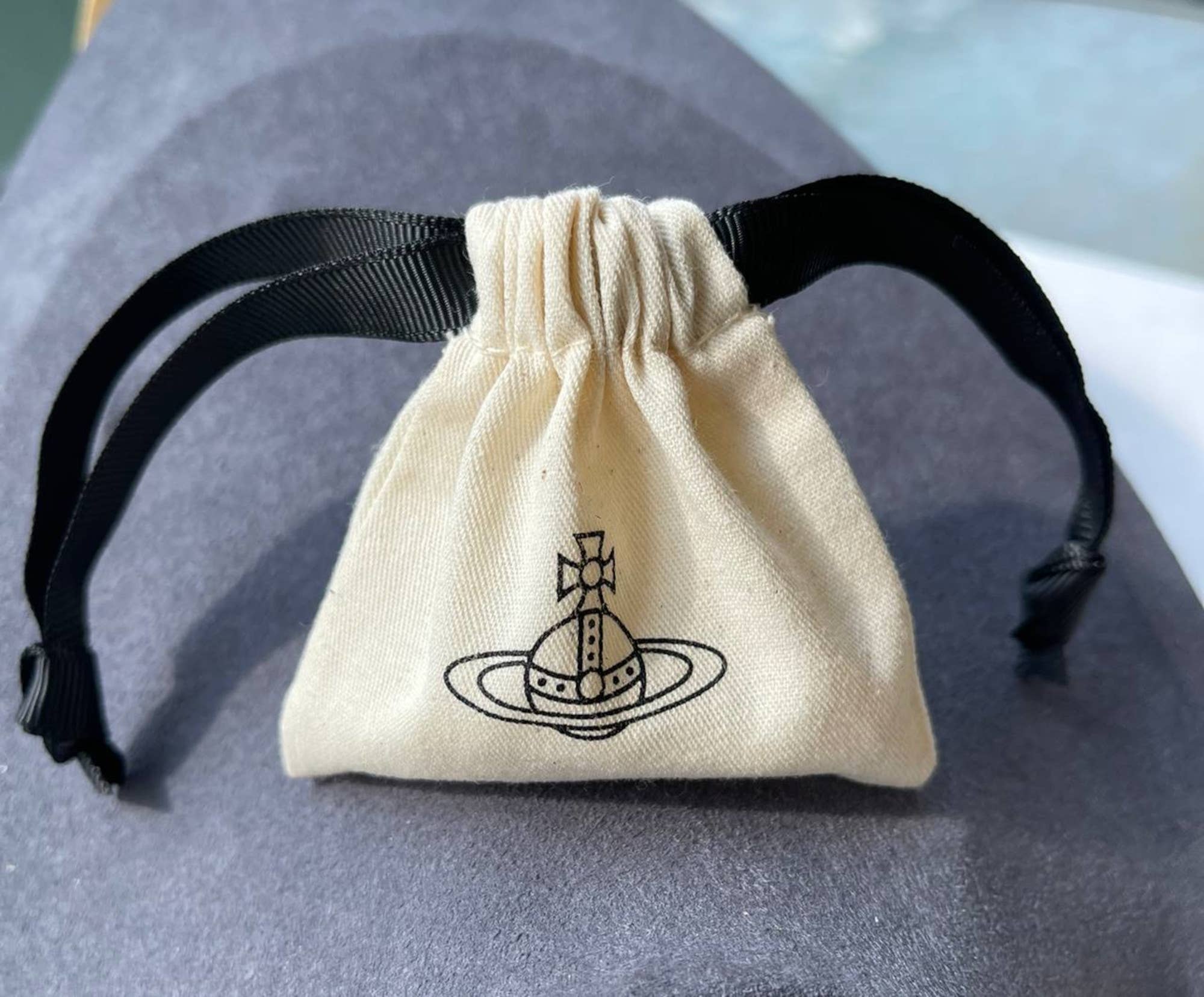 Diat - Venta al por mayor Collares con colgantes/abalorios - Collar Saturno Vivienne Westwood5