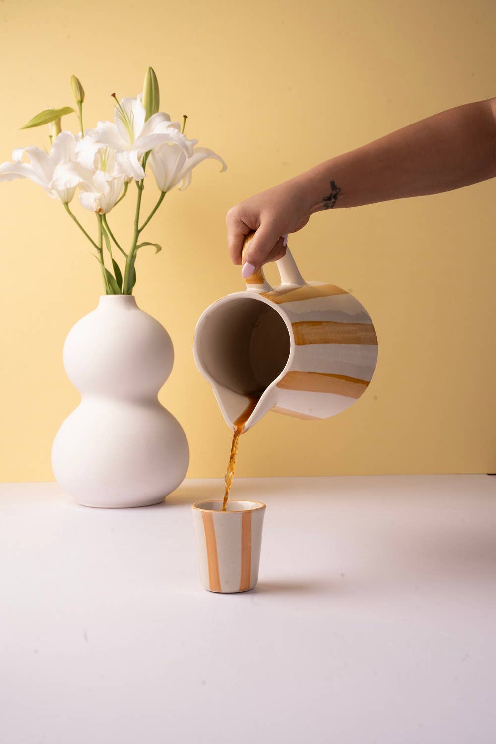 Casa Amarosa – wholesale Pitcher – Ceramic Stripe Pitcher, yellow- 8.25 x 8.25 x 8 Inches 2