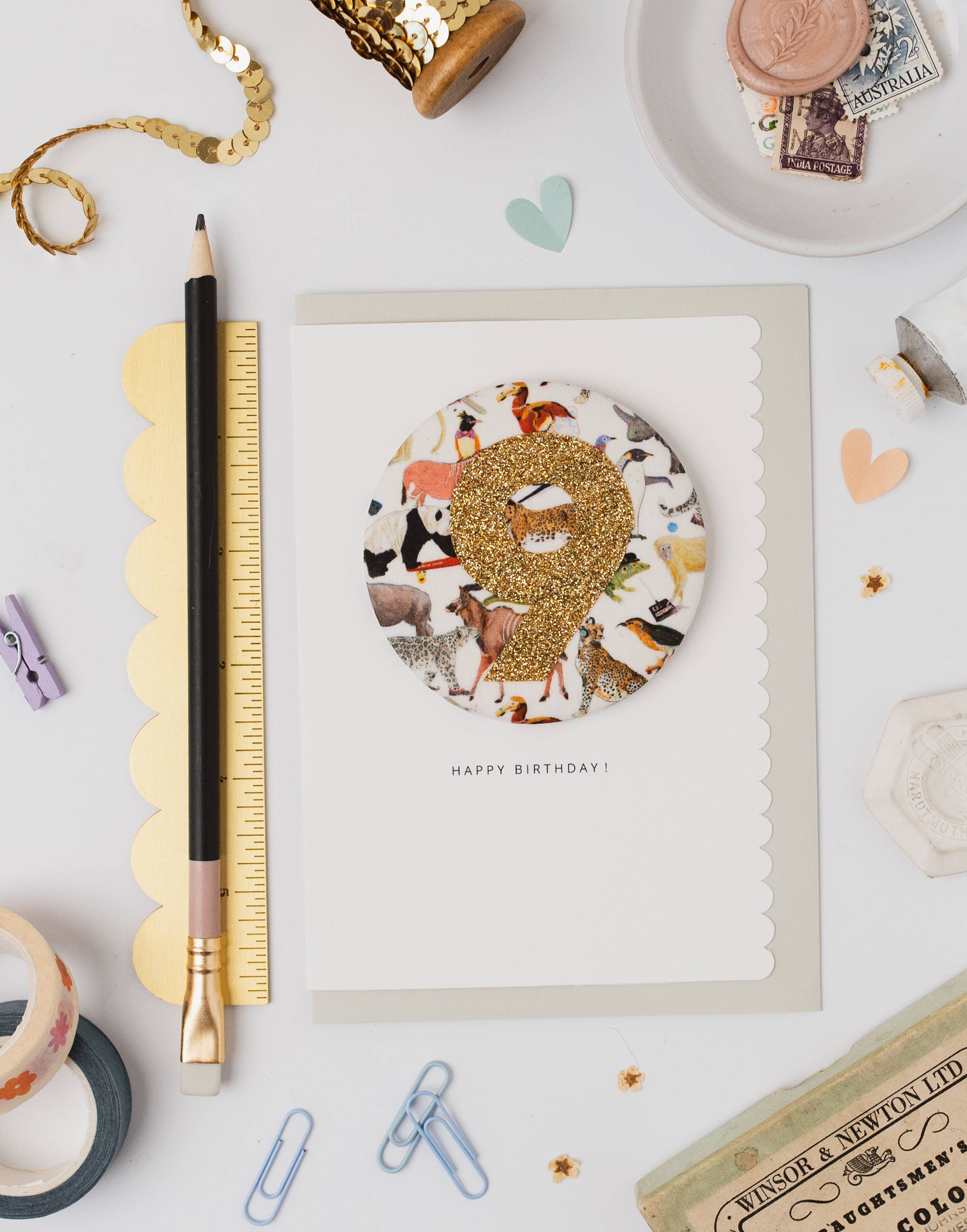 The Charming Press - Vendita all'ingrosso Biglietti di auguri - Distintivo di Compleanno Età 9 - Tessuto Liberty Coda per lo Zoo1