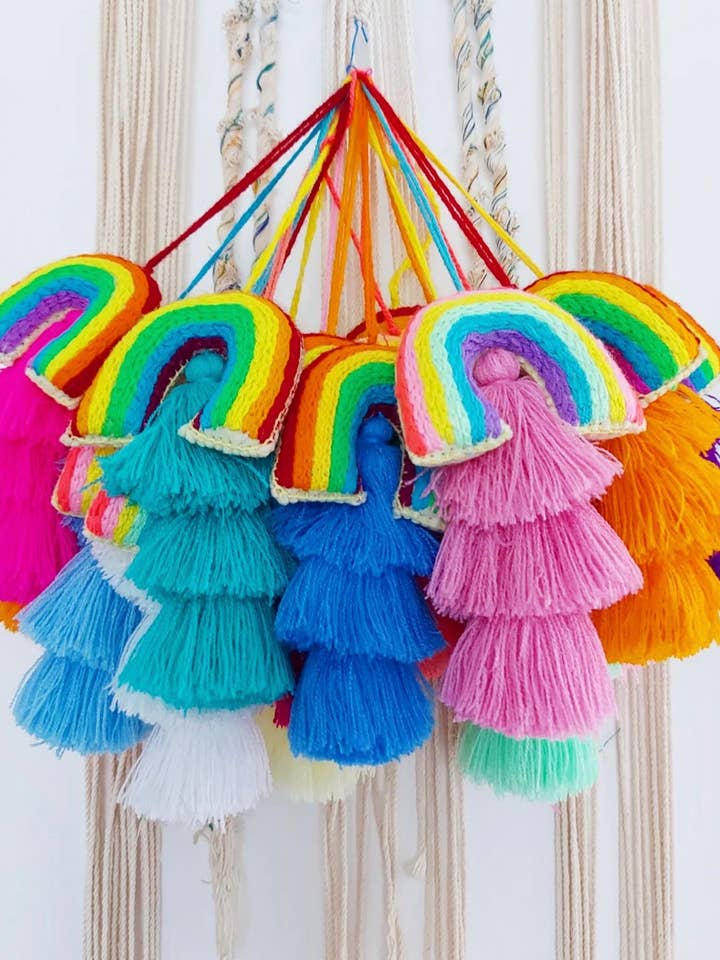 Colgantes con diseño de borlas para venta al por mayor de The Faria