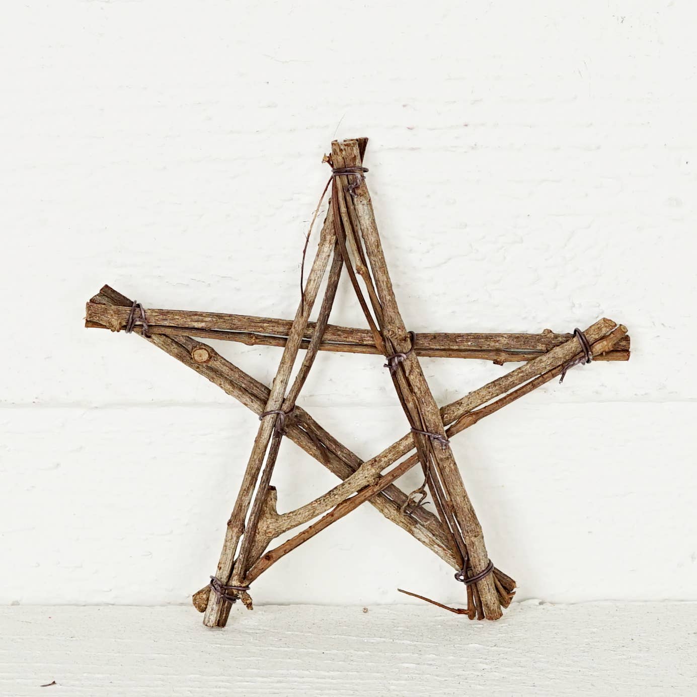 Holiday Depot Inc. - Wholesale Wall Accent - M10106- 6in Rattan Twig Vine Star-4