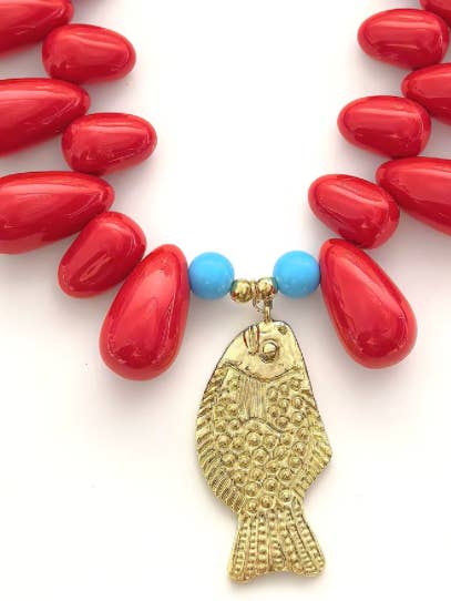 Lucky Fish - Kitsch et Mer - Collier à perles en résine pour la vente par HoopLa