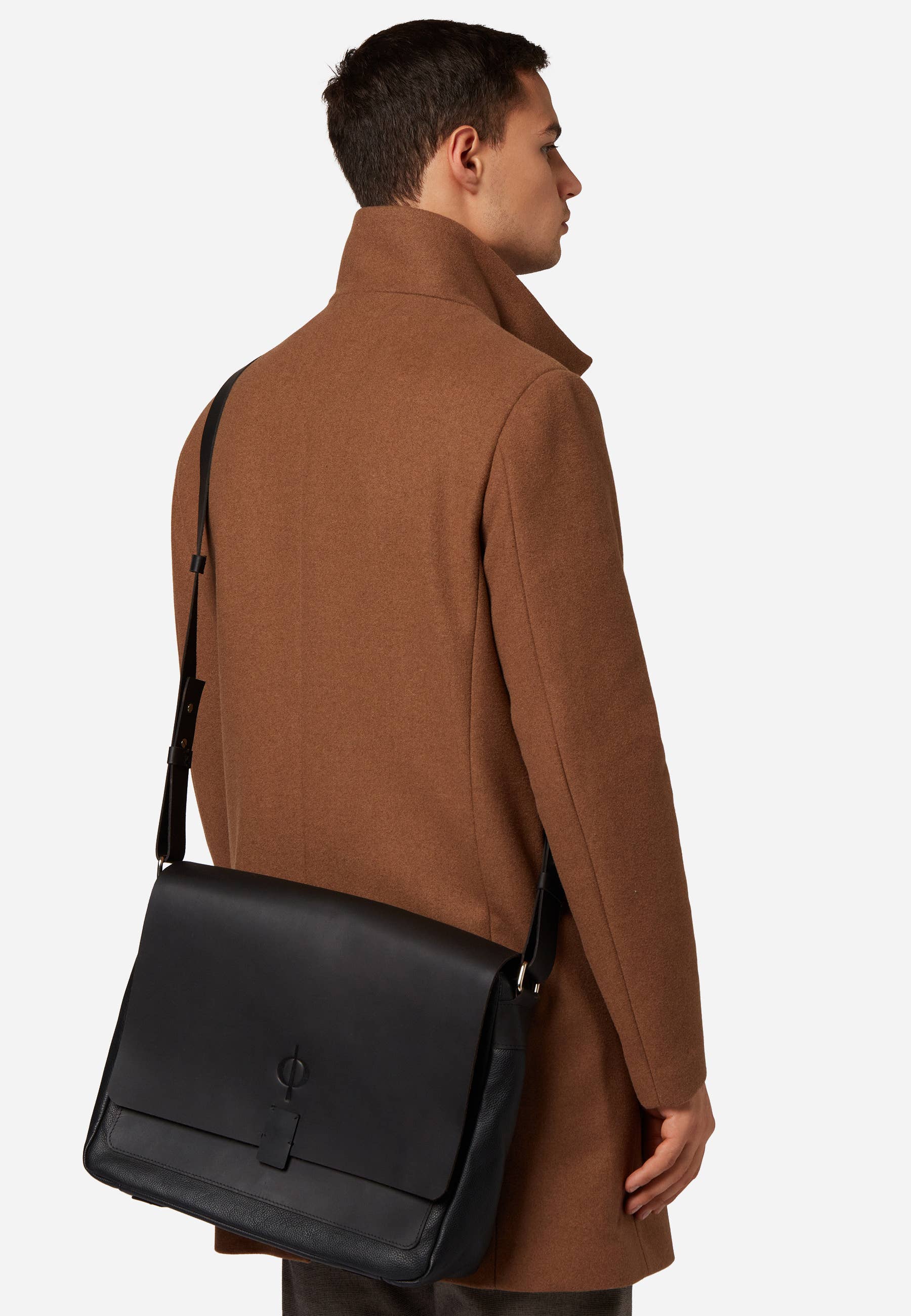 black Classic men's leather bag/Phil for wholesale on Faire2