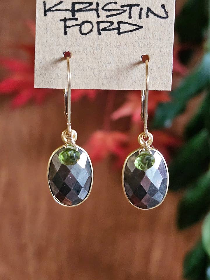 Pyrit & Peridot Örhängen EBK2023G för wholesale av KRISTIN FORD Jewelry With Meaning