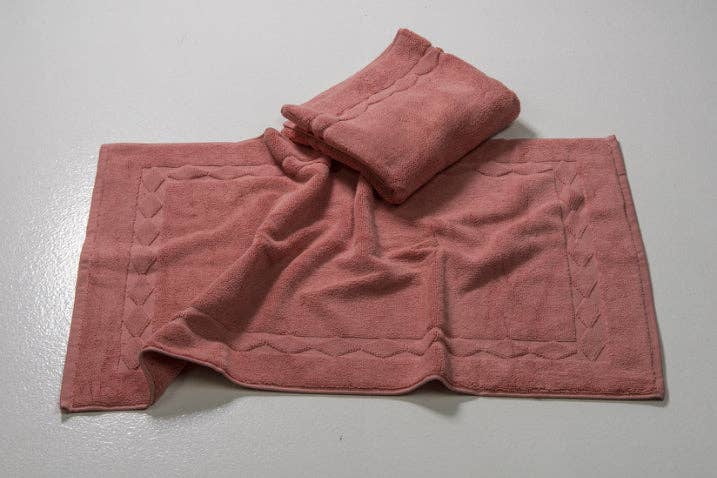 Thirsty Towels - Wholesale Bath Mat Set - Luxury 2-pc. Bath Mat Set5