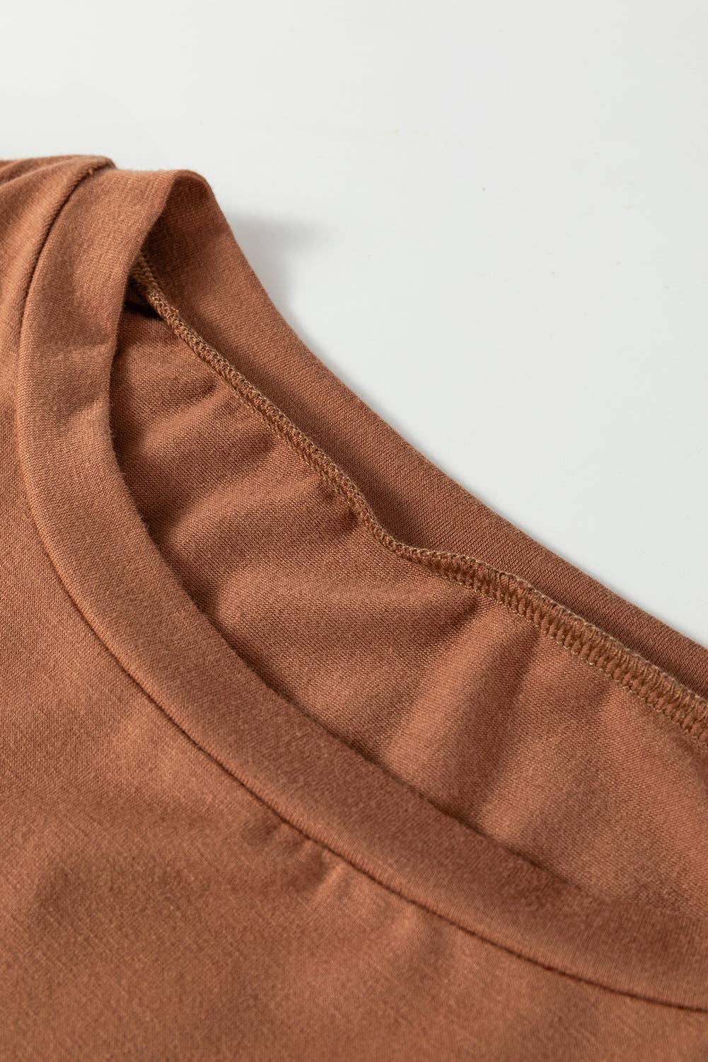 Brown Plus Size Floral Patchwork Sleeve Crewneck Top for wholesale on Faire7