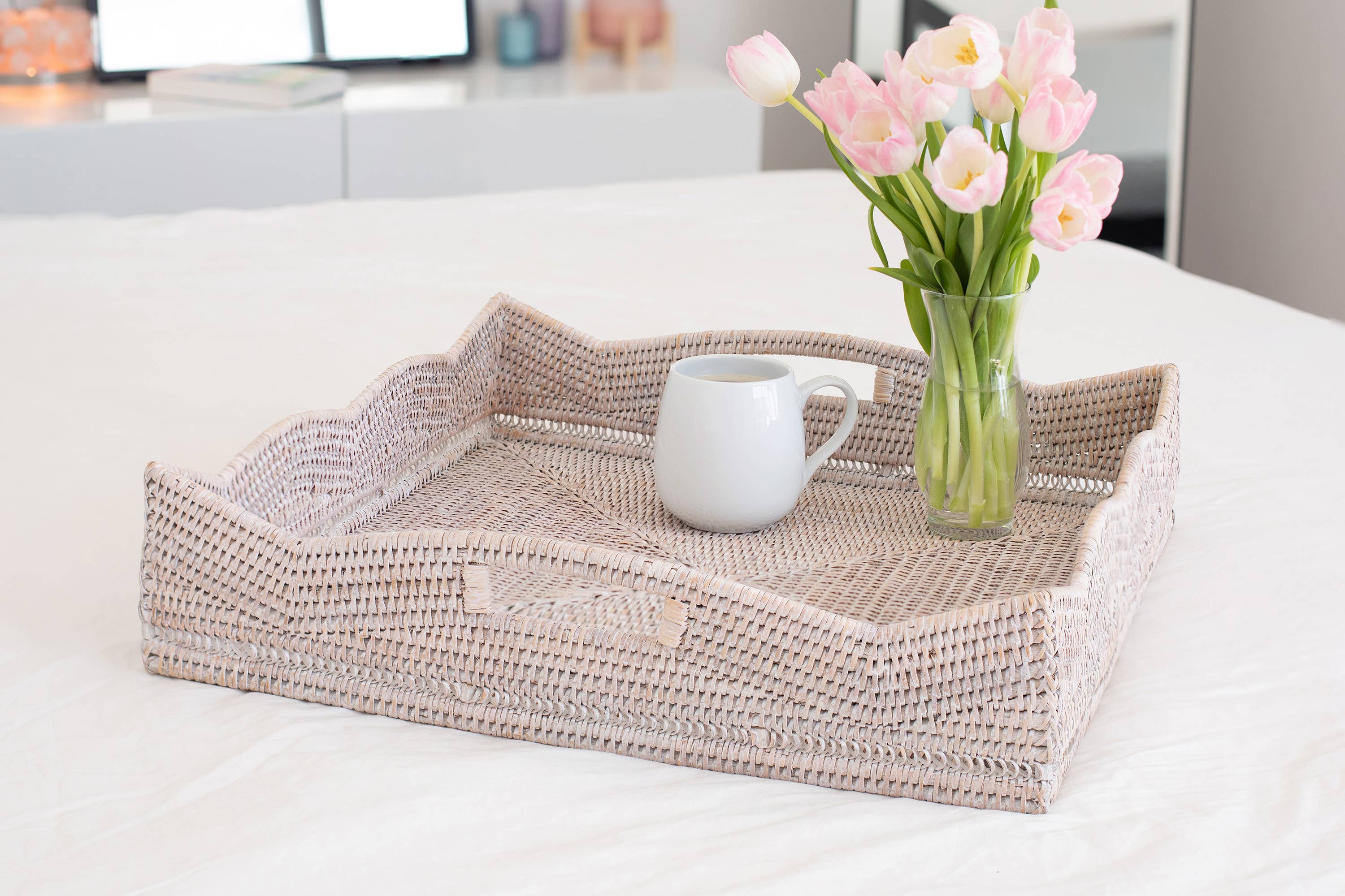 Artifacts Trading Company - Wholesale Serving Tray - Rattan Scallop Square Tray1