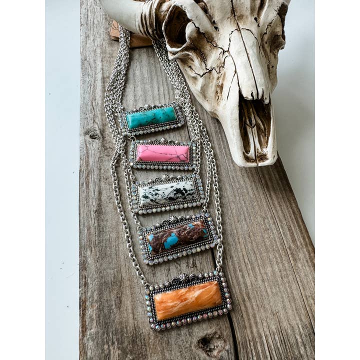 Boho Ranch Shop - Wholesale Pendant/Charm Necklace - Western Semi Stone Bar Necklace - with Rhinestone edge