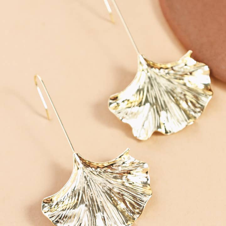 Ginkgo Leaf Long Dangle Earrings and other Purchase Wholesale ginkgo. Free Returns & Net 60 Terms on Faire trending on Faire.