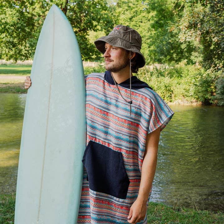 Surf Poncho Bazaar of Dreams - for Women & Men - made from quick-drying and ultra-light microfiber for wholesale by WOODSANDWAVES