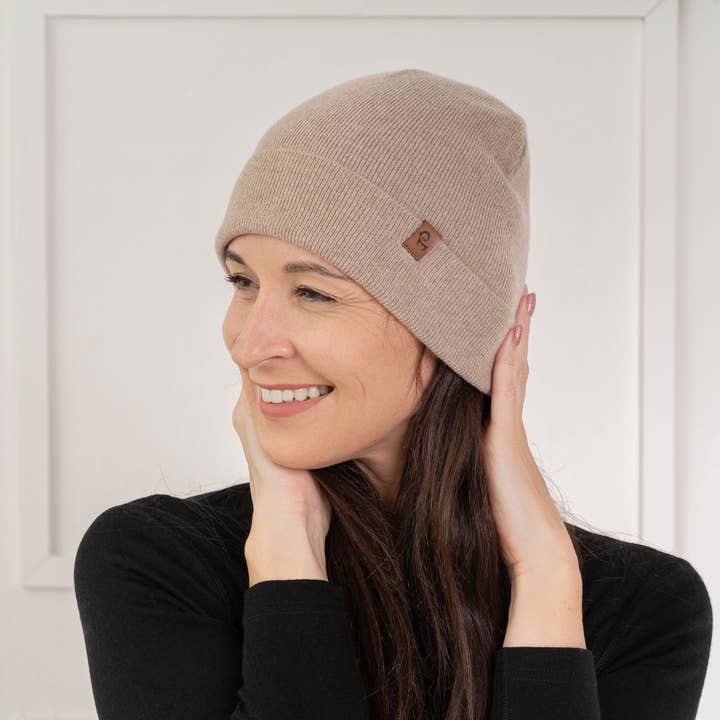 menique - Wholesale Beanie – Women's - Women's Knit Beanie Merino & Cashmere4