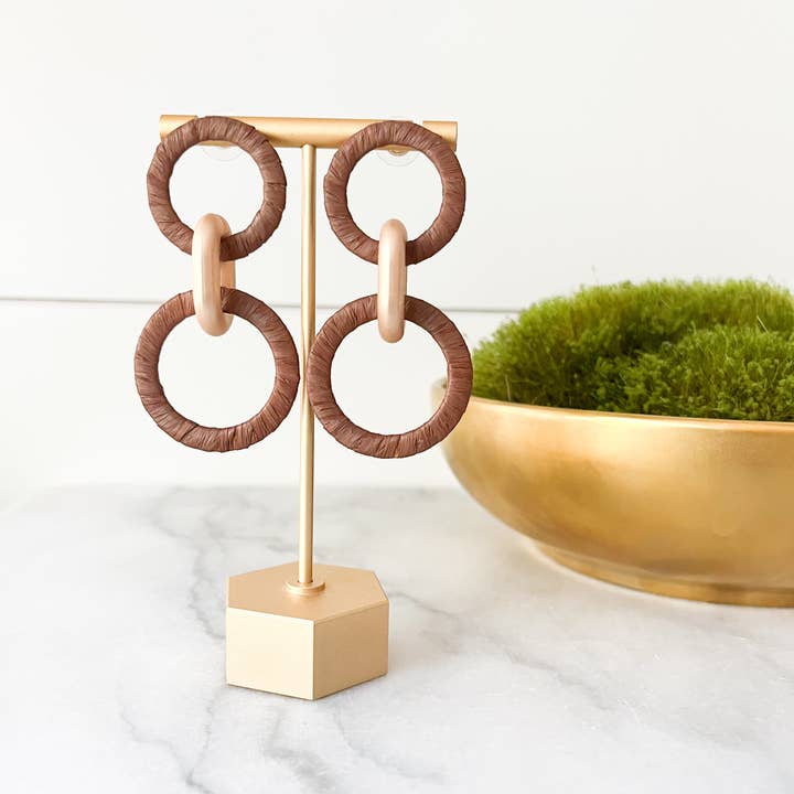 Brookhaven Baubles - Wholesale Dangle Earrings - Chocolate Brown & Matte Gold Raffia circle Link Earrings