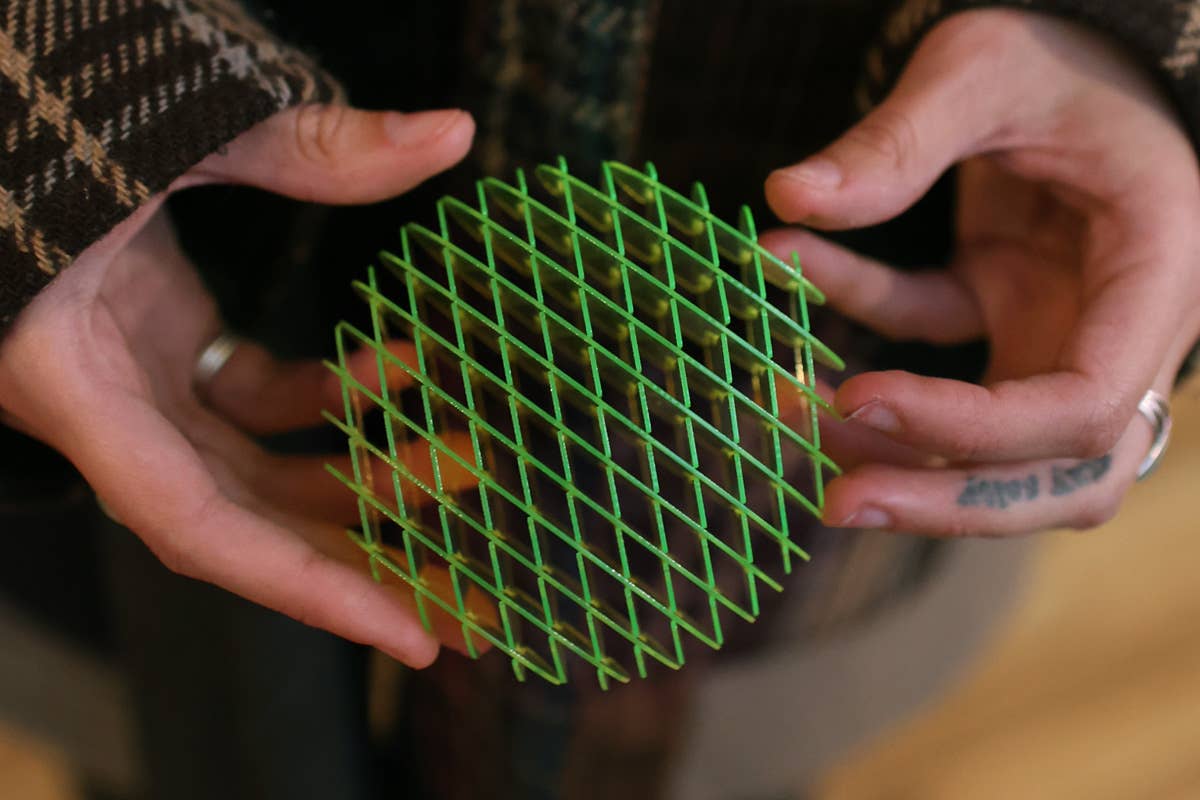 Humango - Wholesale Fidget Toy - Kids - Morf Fidget Worm Green Small6