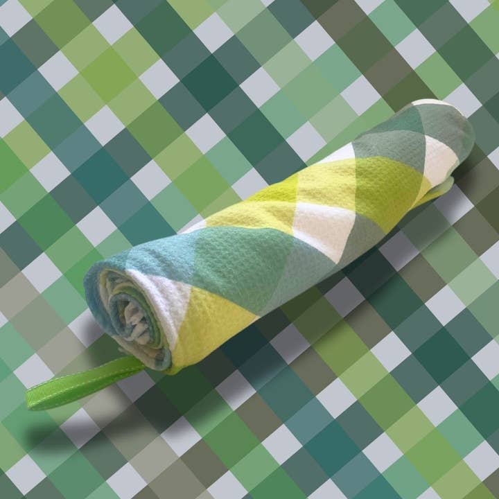 Sand Free Towel | Gingham Green for wholesale by Smithers