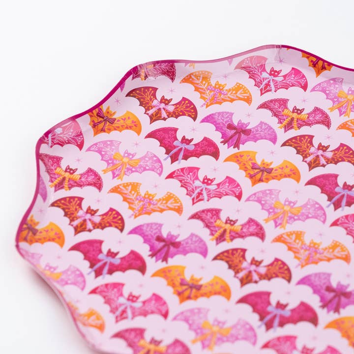 Gatherings by Curated Paperie - Wholesale Disposable plate - HAL25-DNP3- Bats & Bows Dinner Plates4