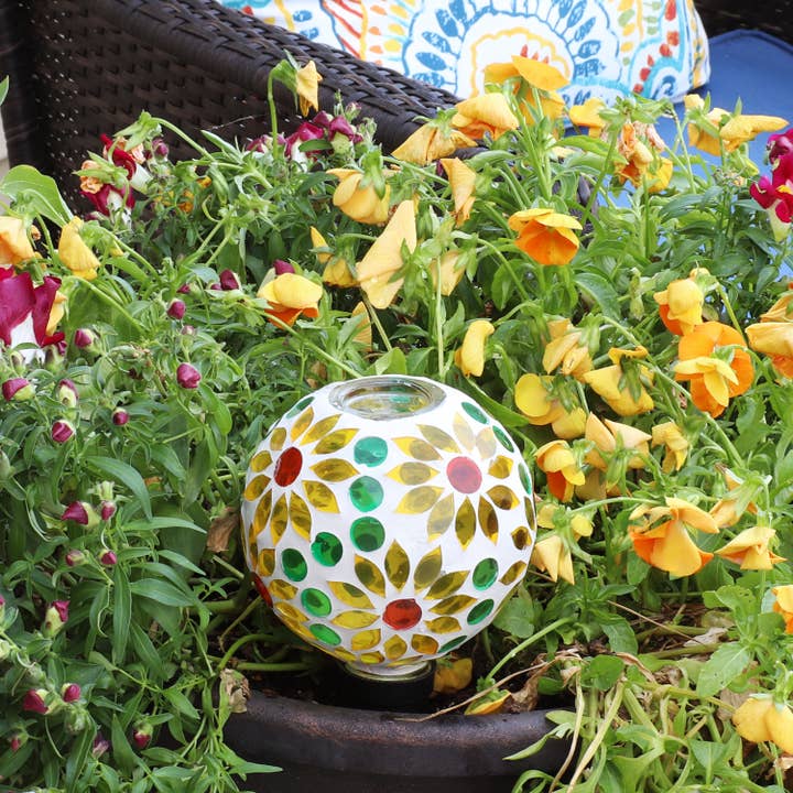Sunnydaze Decor - Wholesale Garden/Lawn Stake - Mosaic Glass Watering Globe with Clay Spike - Bright Blooms4