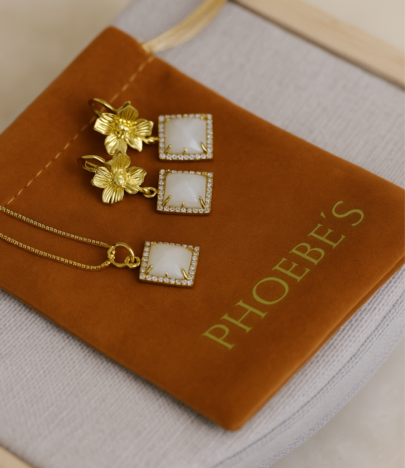 PHOEBE´S - Wholesale Jewelry Set - Conjunto de Collar y Pendientes de Piedra Natural2