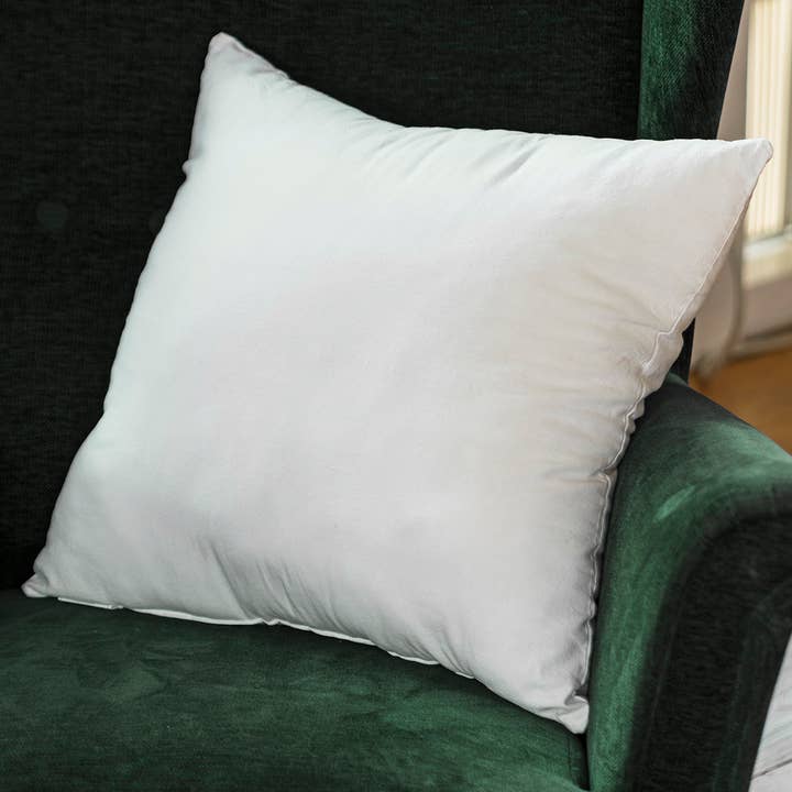 Hvid Perfekt plys pude fyldstof for engroshandel på Faire0