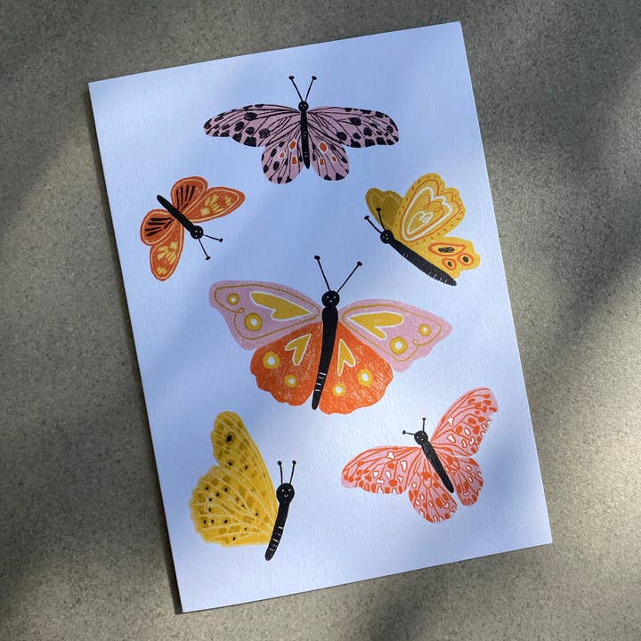 Lauren Sissons Studio - Vente Carte de vœux classique - Carte en forme de papillons - Carte blanche illustrée pour tous les jours1