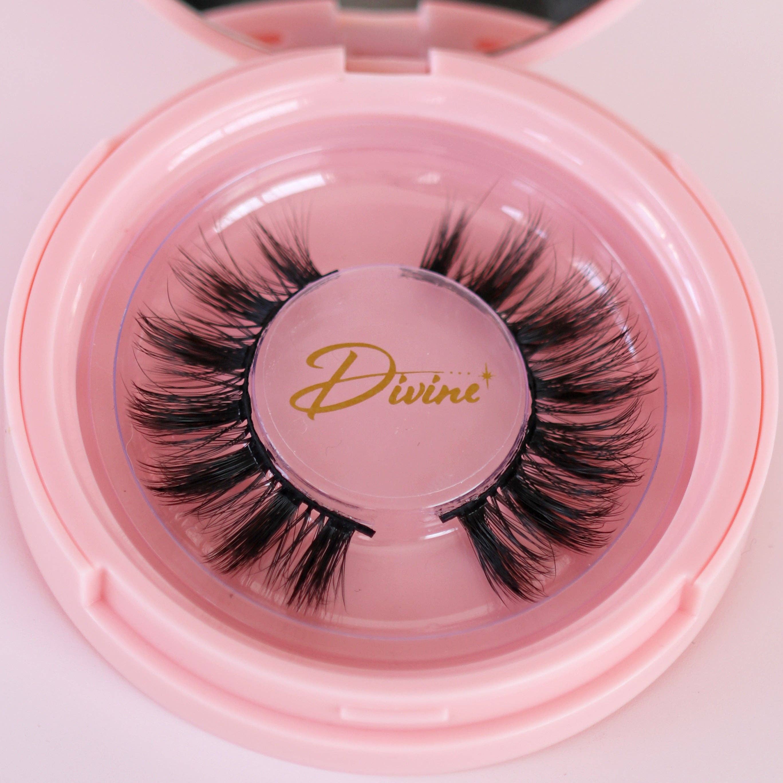 Dafna Beauty – wholesale False/fake eyelashes – D Poodle Collection- Lashes in Compact3