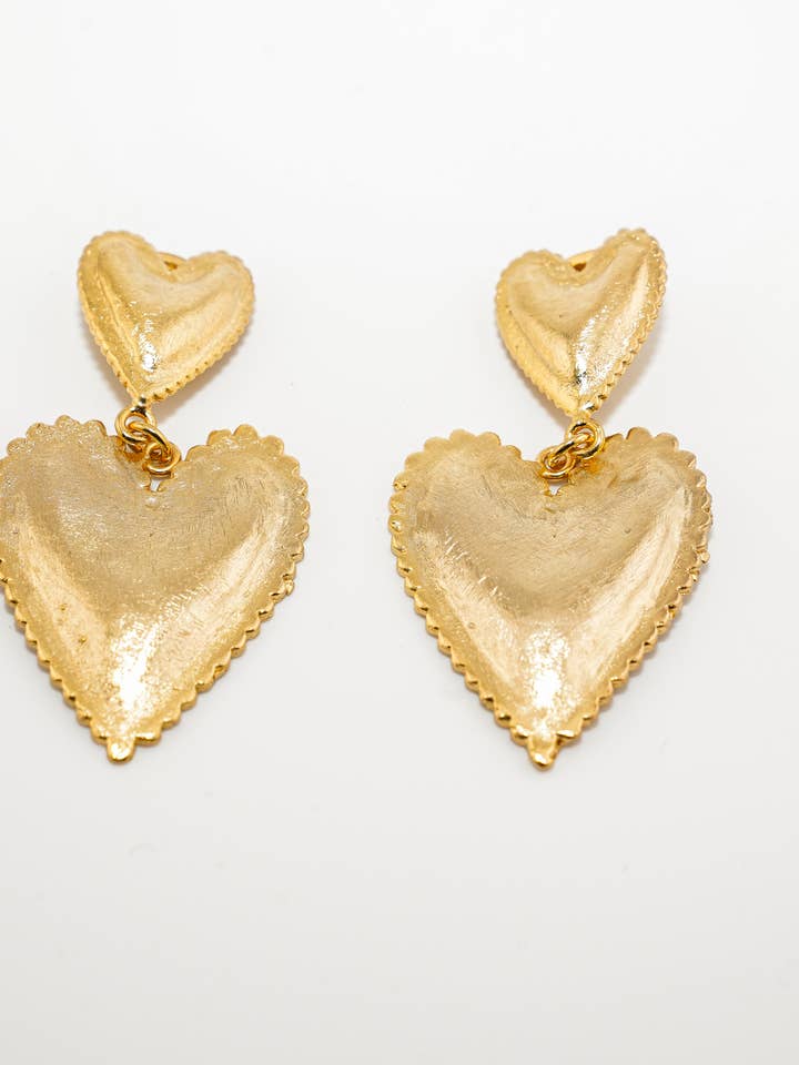 Boucles d'oreilles Cascade Milagrito - Impact audacieux, faciles à styliser pour la vente par Heliconia Boutique