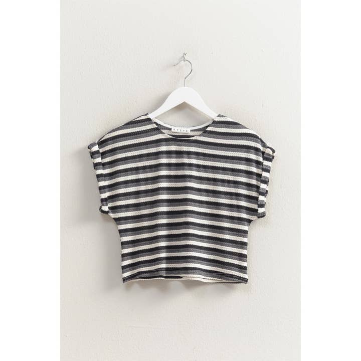 HYFVE - Wholesale Shirt - Women's - HF25C269-Striped Short Sleeve Crop Knit Top
