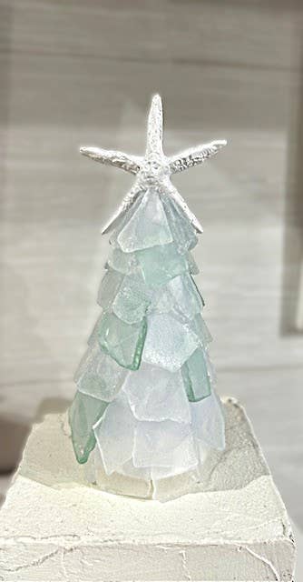 A SEAGLASS CREATION/SALTY SIGNS DESIGNS - Wholesale Christmas Decoration -  Mini Seaglass Christmas Tree No Lights Resin Starfish, 6 in5