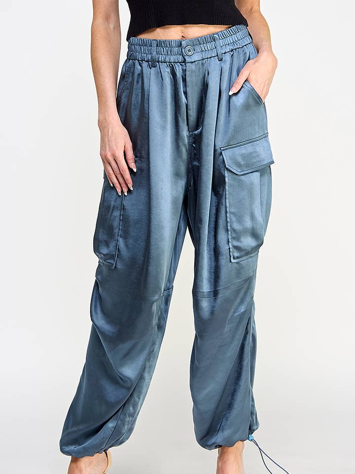 Flowcore Glanzend Satijnen Cargo Broek voor wholesale door Sweet Lemon