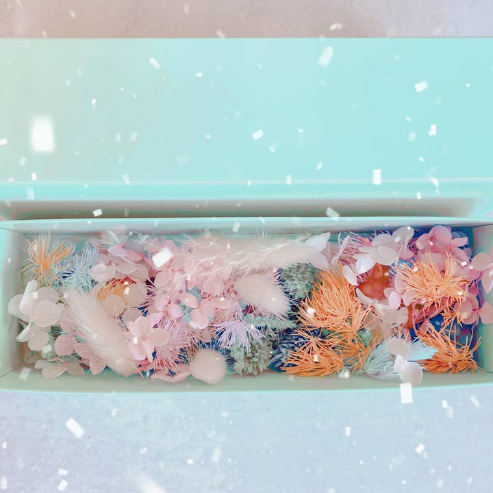 In Flower - Wholesale Confetti - No Waste Flower Confetti