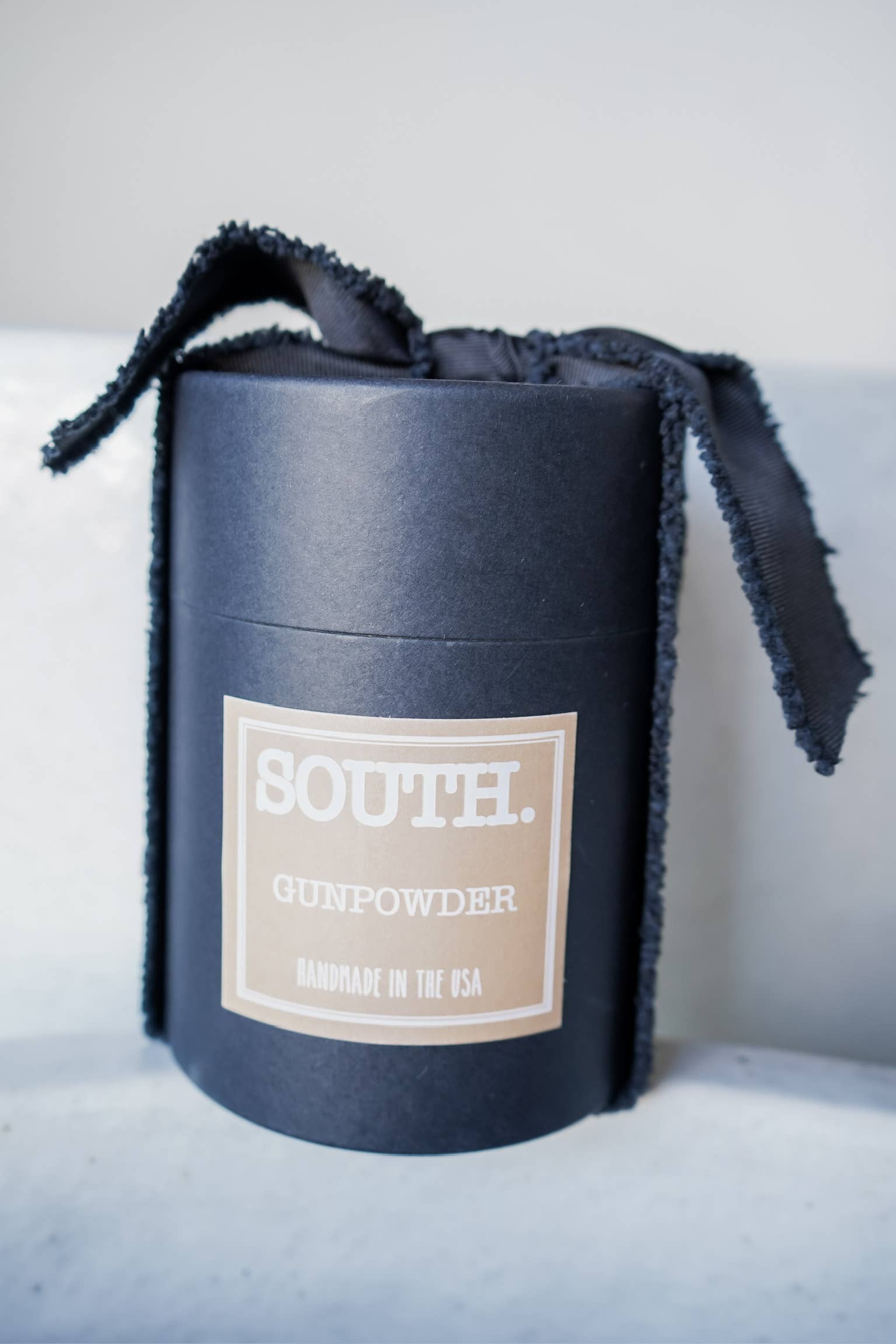 The South Candle - Wholesale Jar/Filled Candle - Gunpowder Candle1