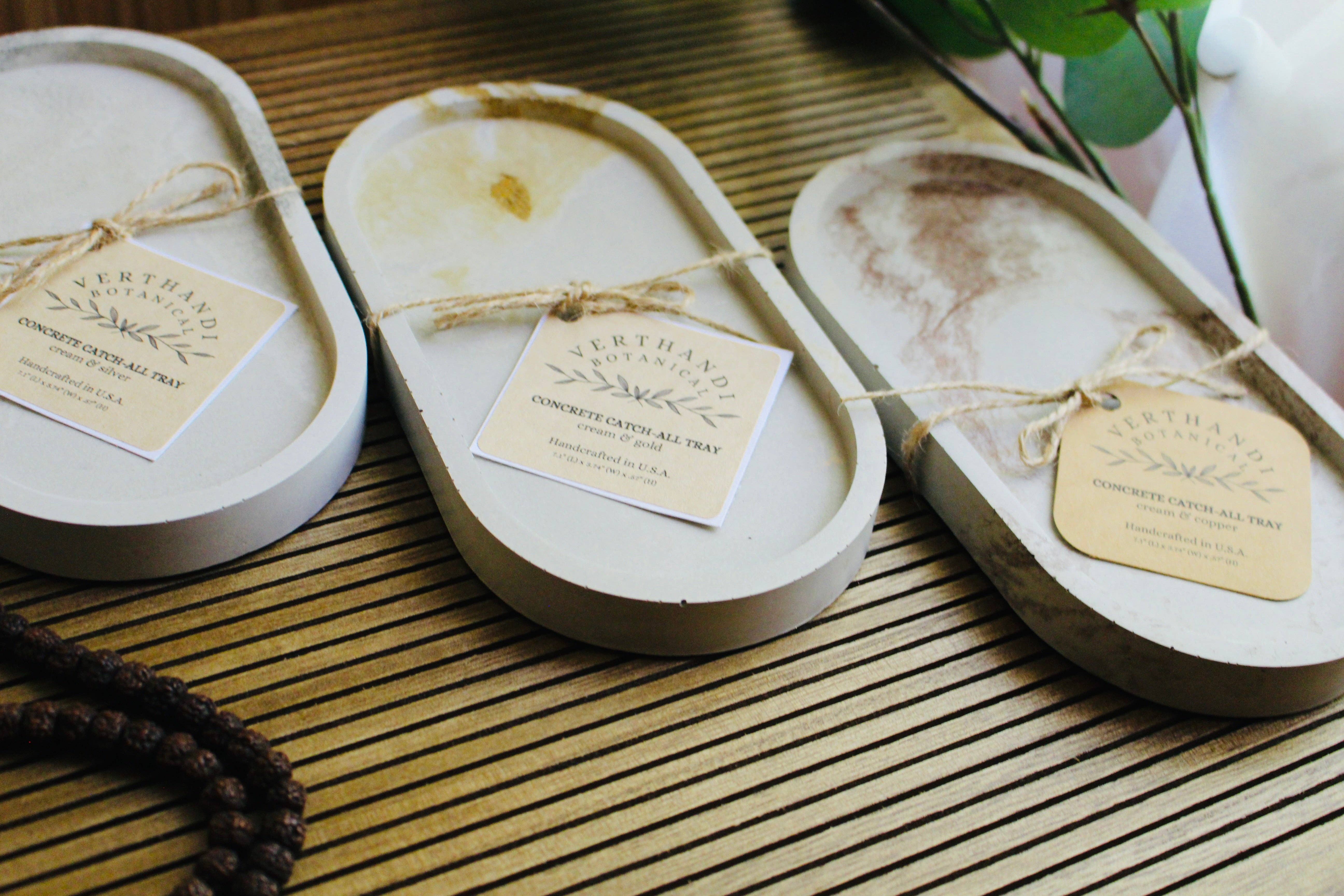 Verthandi Botanical - Wholesale Decorative Tray - CONCRETE OVAL TRAY4