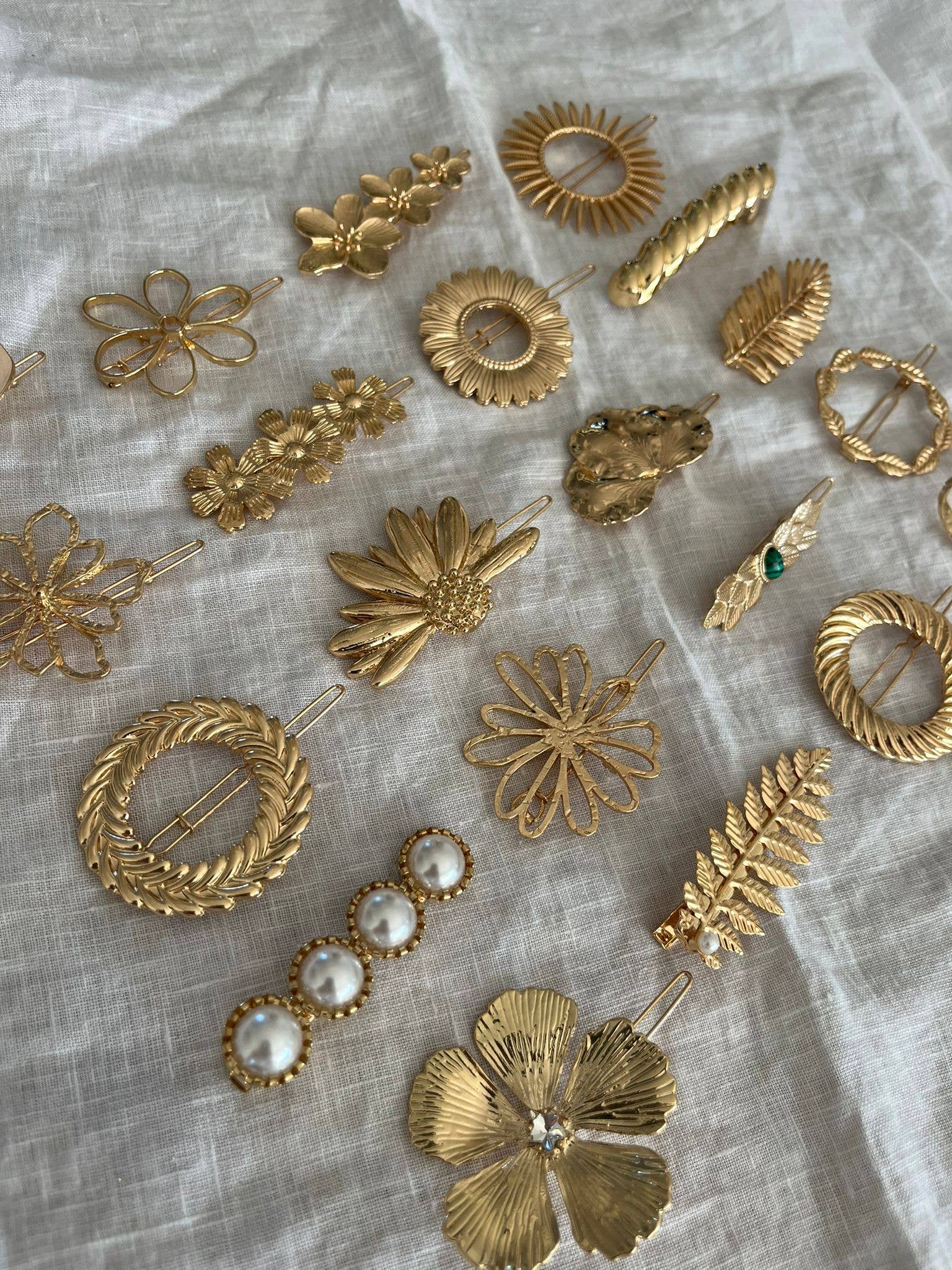 Bohomane - Wholesale Hair Accessories Set - Women's - Professional Pack – 20 Best-Selling Golden Hair Clips ✨1