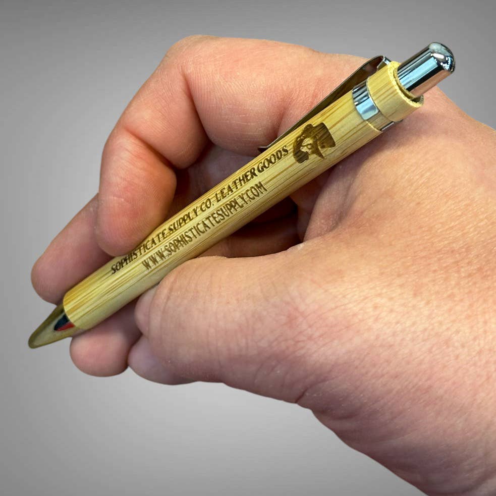 Sophisticate Supply Co. - Venta al por mayor Bolígrafo - Bolígrafo de bambú grabado con láser personalizado2