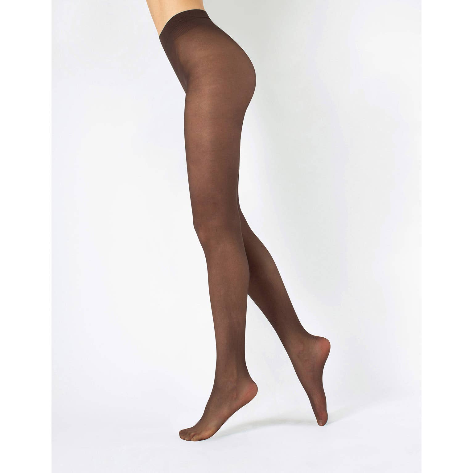 Cette – wholesale Tights – Women's – Semi Opaque tights, Matt Finish Pantyhose, Sizes up to 4XL0