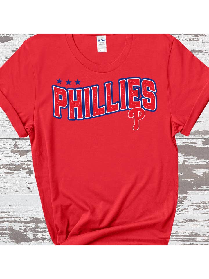 A Blessed Texas Mess Boutique - Vente T-shirt à imprimés – femme - Match de baseball des Phillies de Philadelphie Batte Gant3