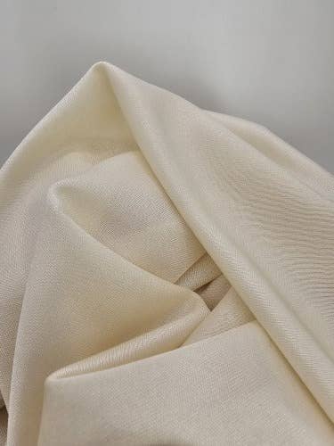Eazywraps – wholesale Flat wrap – Classic cream/Gift Wrapping/Reusable & Zero Waste Solution1
