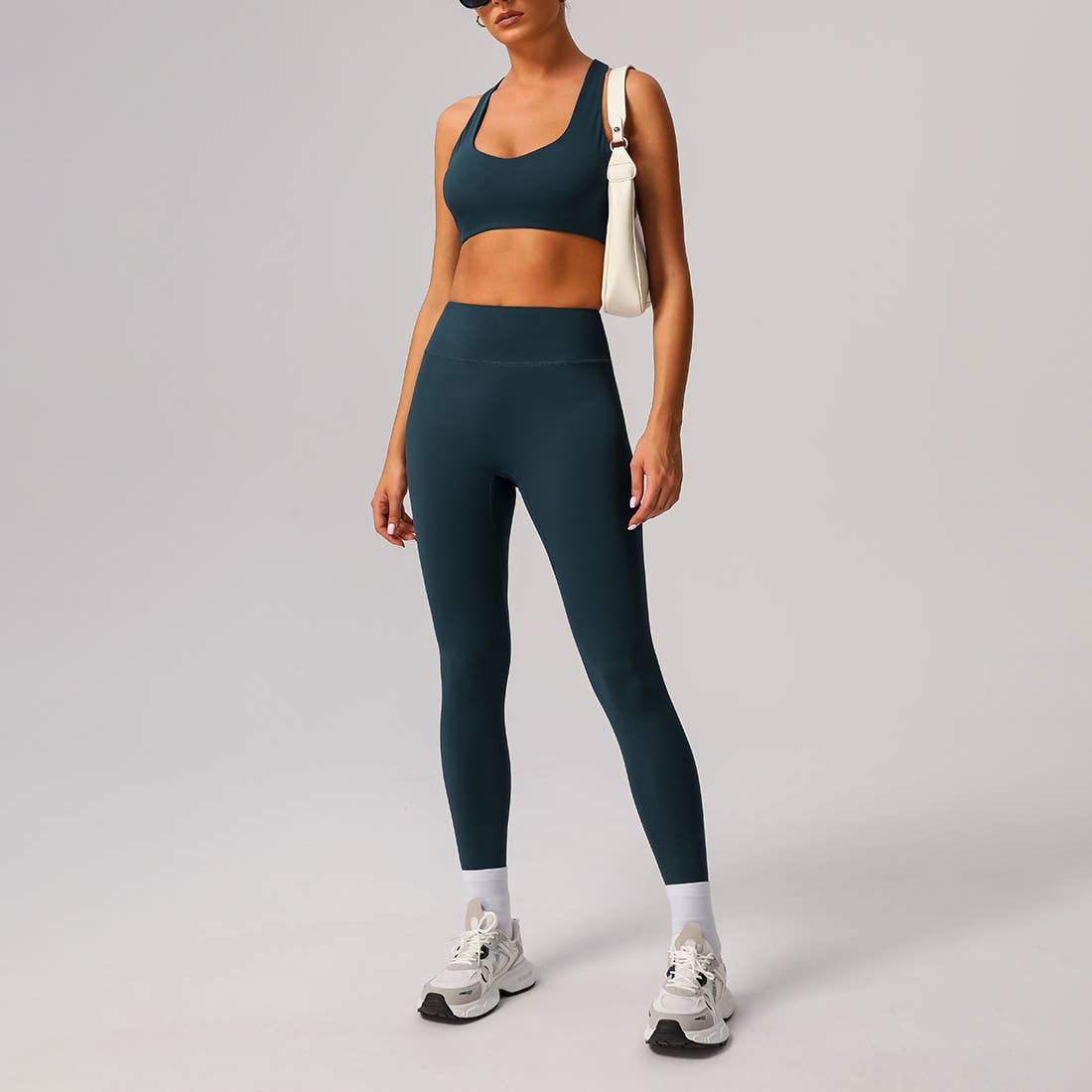 Sodalemon - Wholesale Activewear Set - Women's - U-Shaped Sports Bra High Stretch Sports Leggings 2-Piece Set8