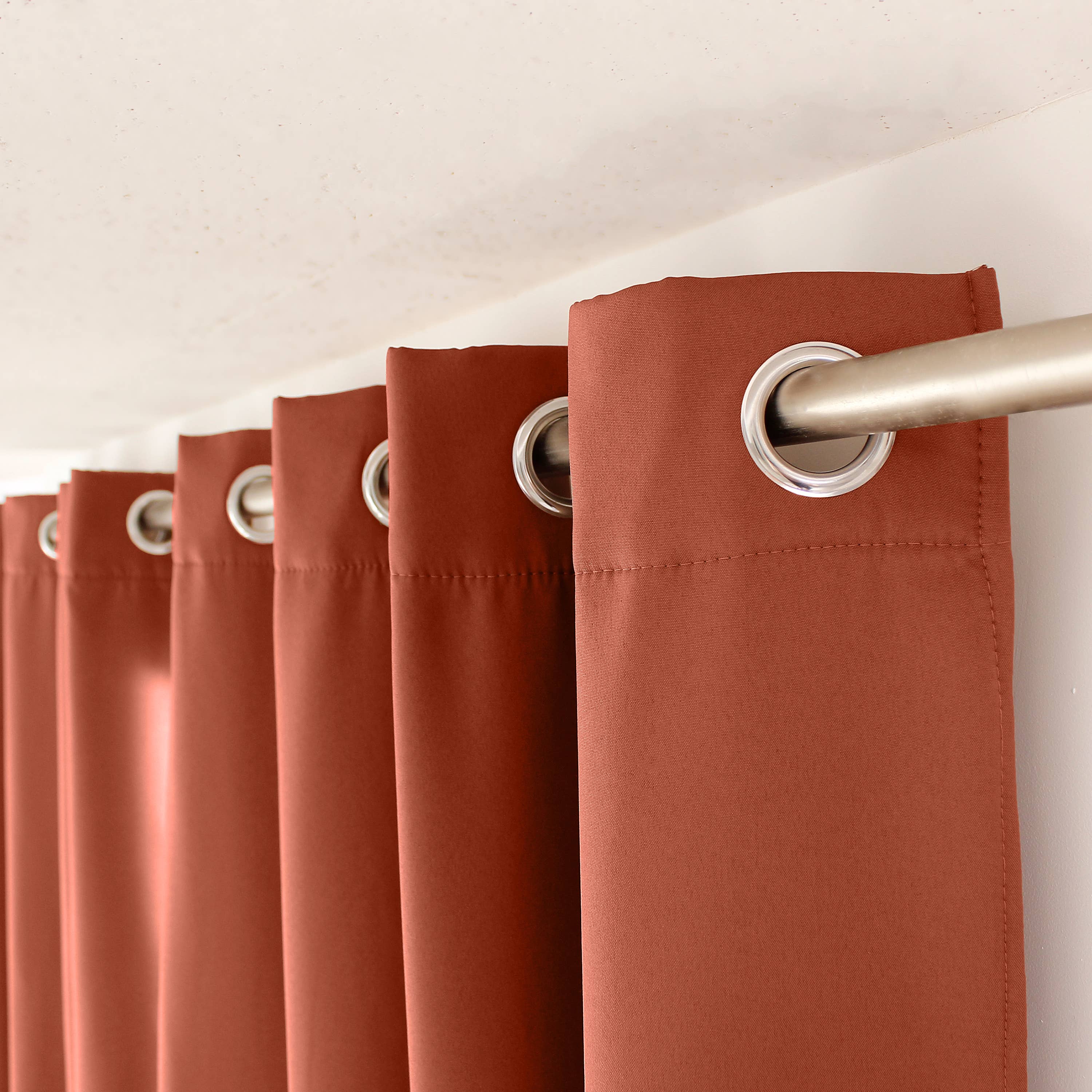 DECOSTARS - CmaDECO - Vendita all'ingrosso Tende - Tenda termica oscurante con occhielli, 135x240 cm, Glacier18