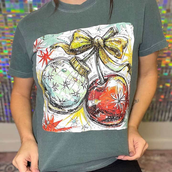 T-shirt graphique Ornements artistiques pour la vente par Festivitees