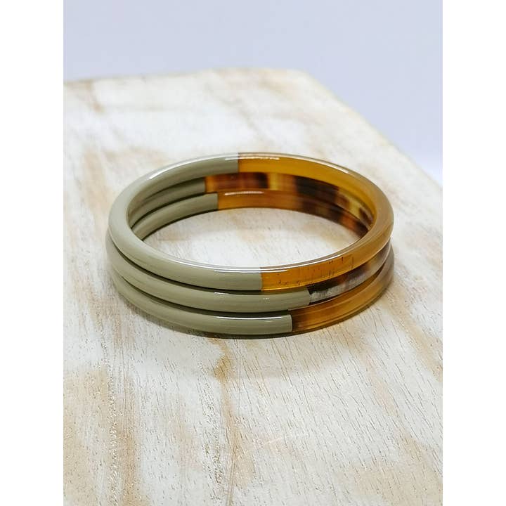 Nayda Diaries - Wholesale Cuff Bracelet - Beige horn bangle1