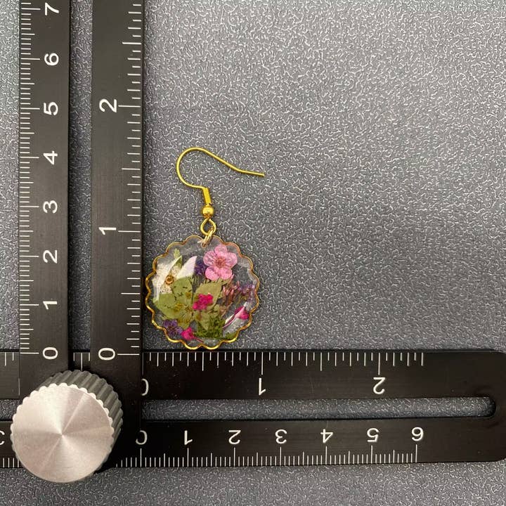 Mio Queena - Wholesale Dangle Earrings - Pressed Dried Flower Dangle Earrings - PDF
